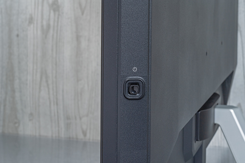 右側面にあるジョグボタンでもOSDの操作はできる