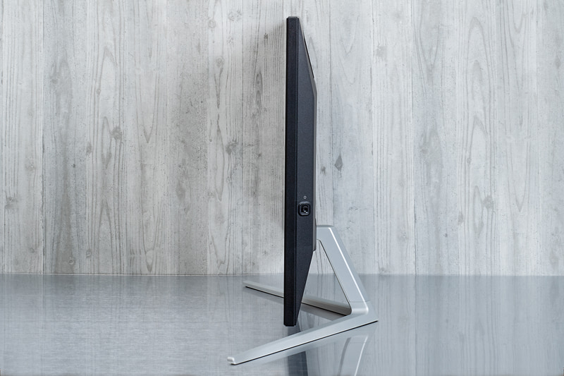 大型だが側面は割と薄い