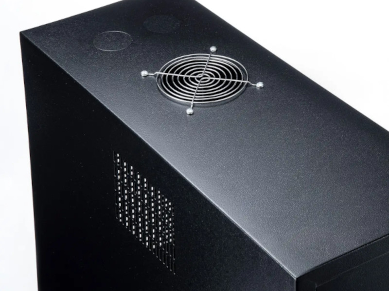 天板部にファンを搭載可能