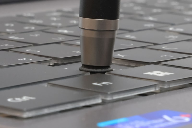 キーストロークは約1.4mm