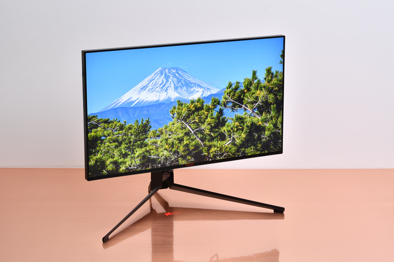 付属のスクリーンシールドを装着するとこんな感じに