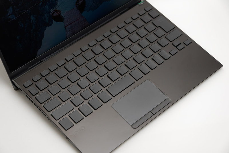 キーボード面のデザインは先代とほとんど変わらない