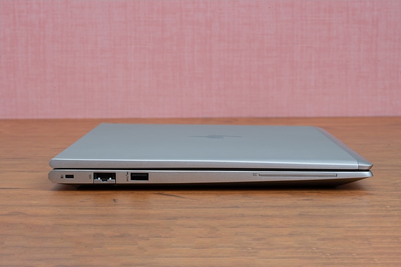 厚みも20mmを切っている