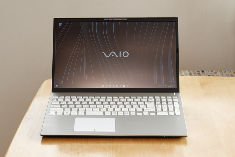 「VAIO S15」