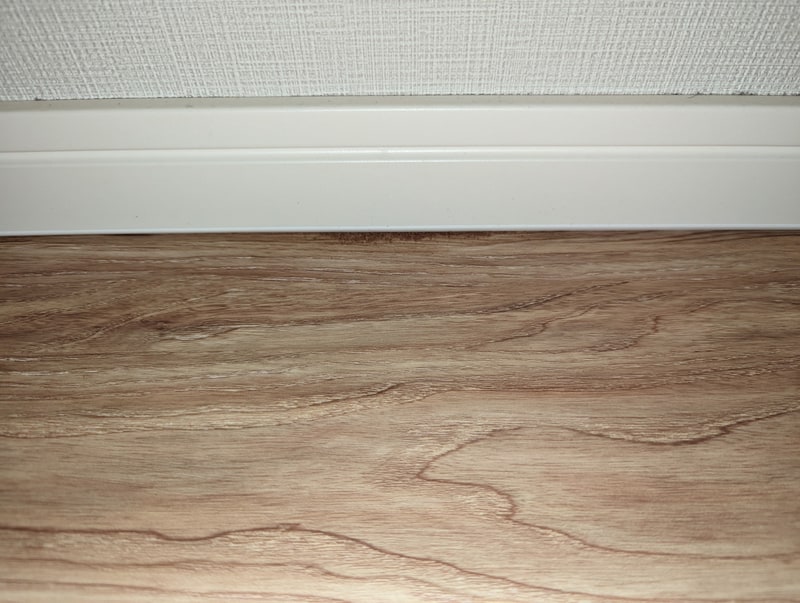 2回清掃後。こちらも隅はまだ汚れが目立つ