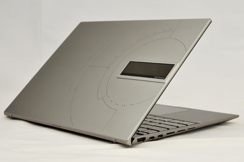 ASUS「こーゆーのでいいんだよ」クールなシルバーノートパソコン ASUS「こういうのでいいんだよ」かっこわかいいシルバーノート