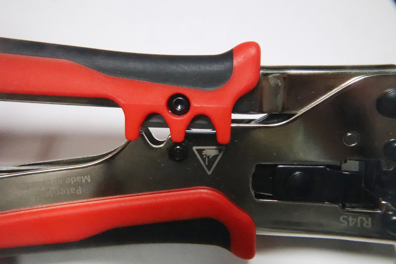 ハンドルロックを皮むきモードに合わせる