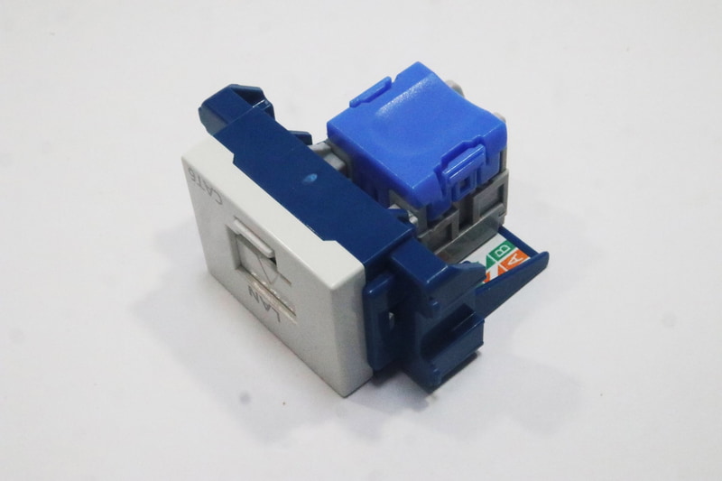 こちらはコンセントタイプ