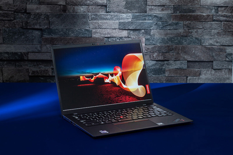 レノボ・ジャパン「ThinkPad X1 Carbon Gen 10」