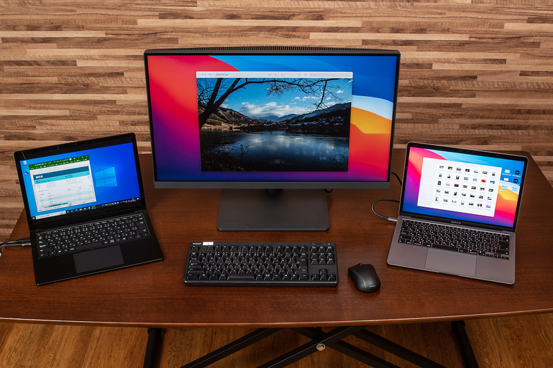 1セットのキーボードマウスを本機のKVM機能を用いてWindowsノートとMacBookで共有してみた