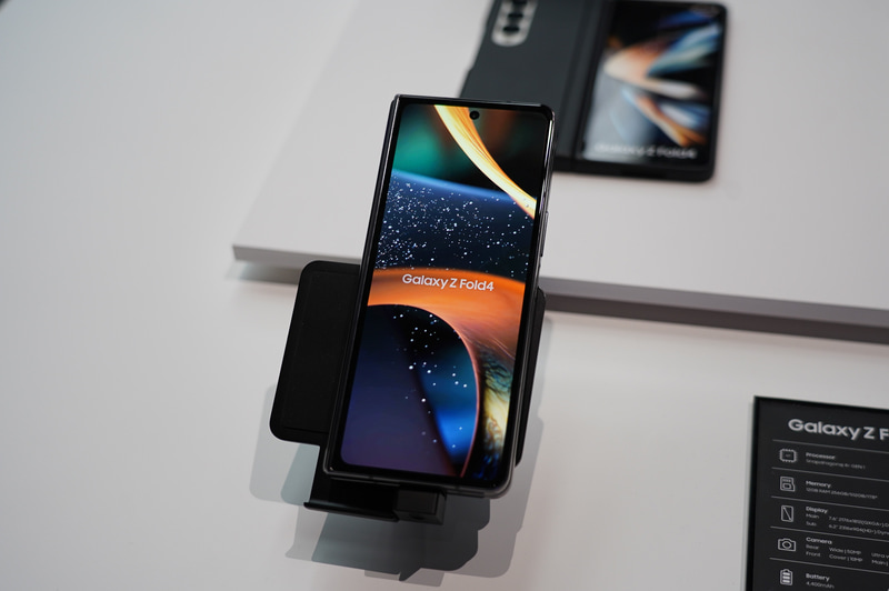Galaxy Z Fold4