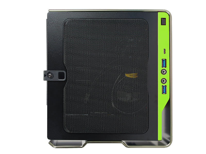 4色のカラーパネルでドレスアップ可能