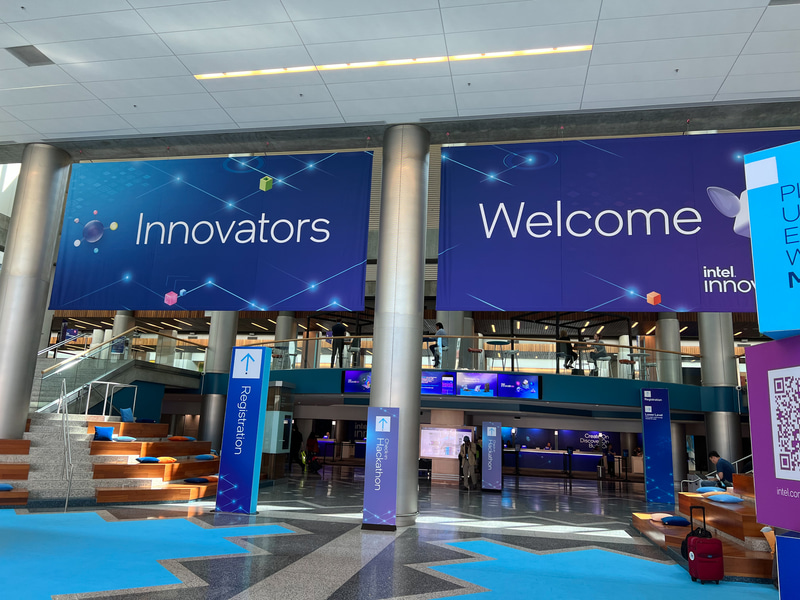 入り口を入ったところ