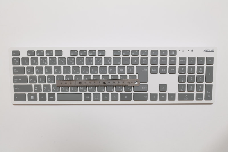 キーピッチは実測19mm前後