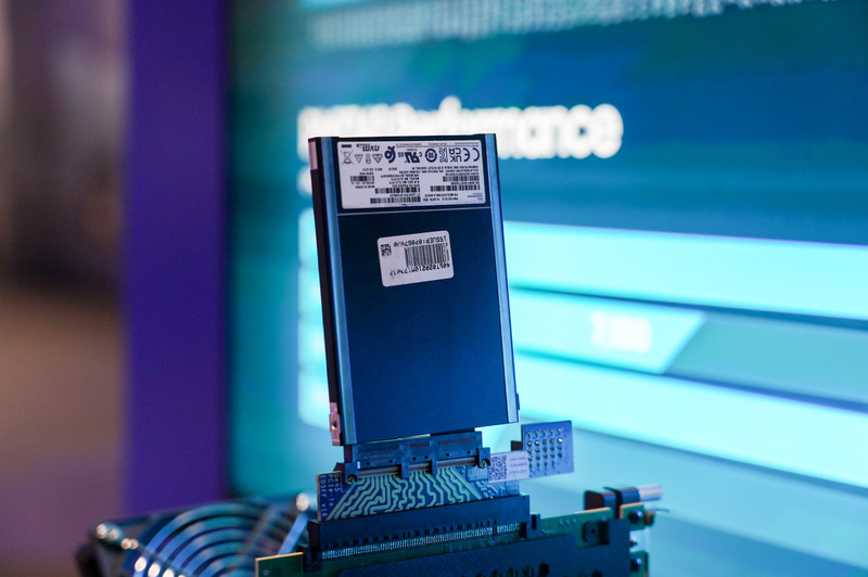 Samsung ElectronicsのPCI Express 5.0対応NVM Express SSD「PM1743」