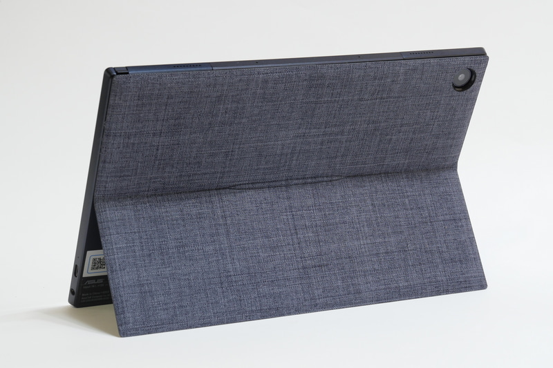 横置きスタンドとして利用している様子