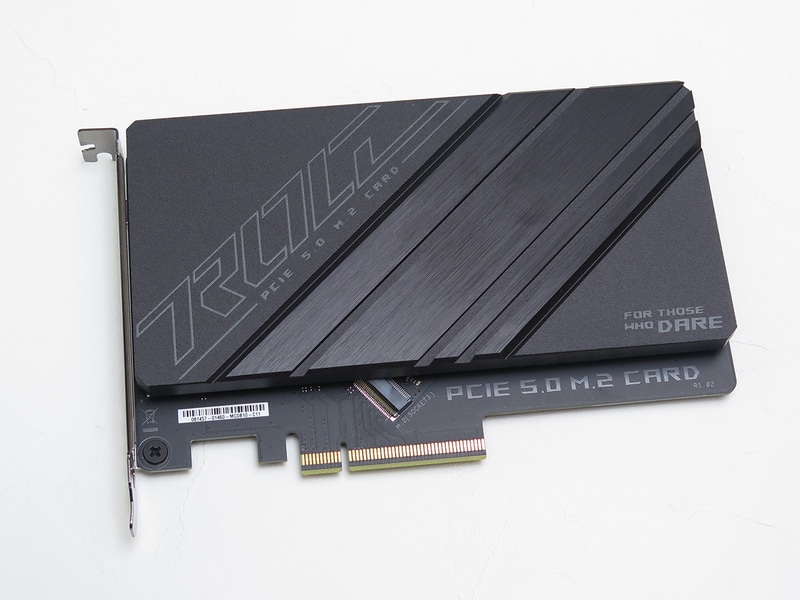 PCI Express 5.0 SSD対応の拡張カード
