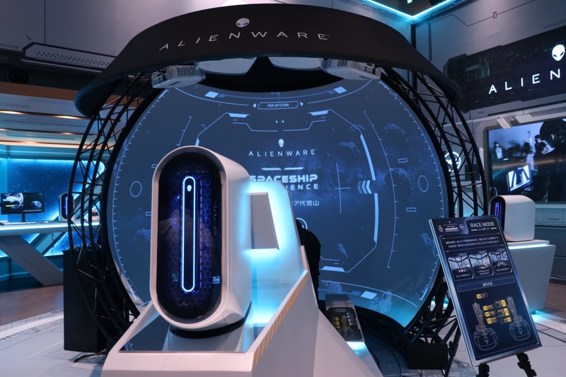 店内注目のStar Citizenプレイスペース。Alienware Aurora R13で動かしているように見えるが……