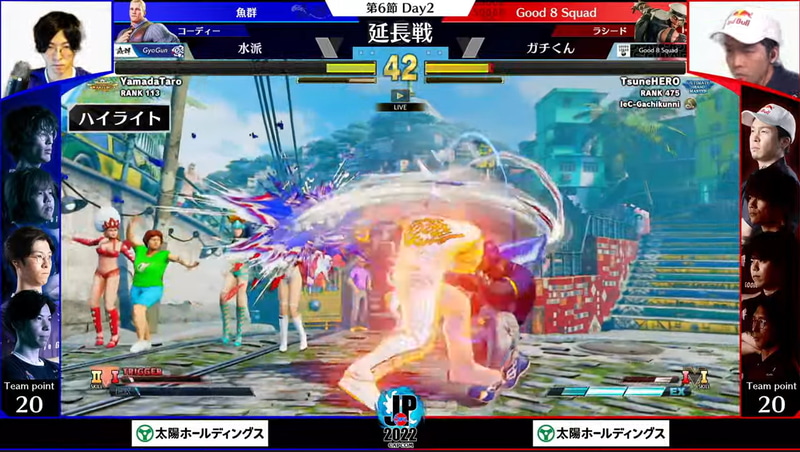 水派コーディーの猛攻に対して要所はキッチリ守り切るガチくんラシード。1ラウンドはギリギリの攻防になるも、ここをガチくんラシードが守り切って勝利