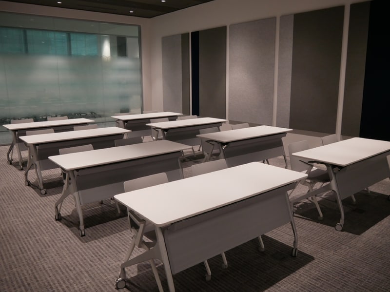 こちらはセミナーの開催が可能な部屋