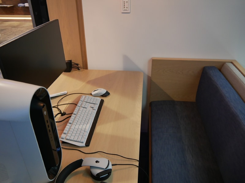 社員が気分展開に訪れて仕事をすることができるスペースも用意