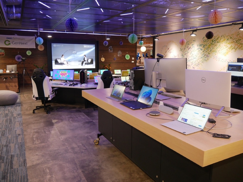 デルの最新PCなどが自由に利用できるようになっている。営業担当者が機能を確認するために利用する場合もあるという