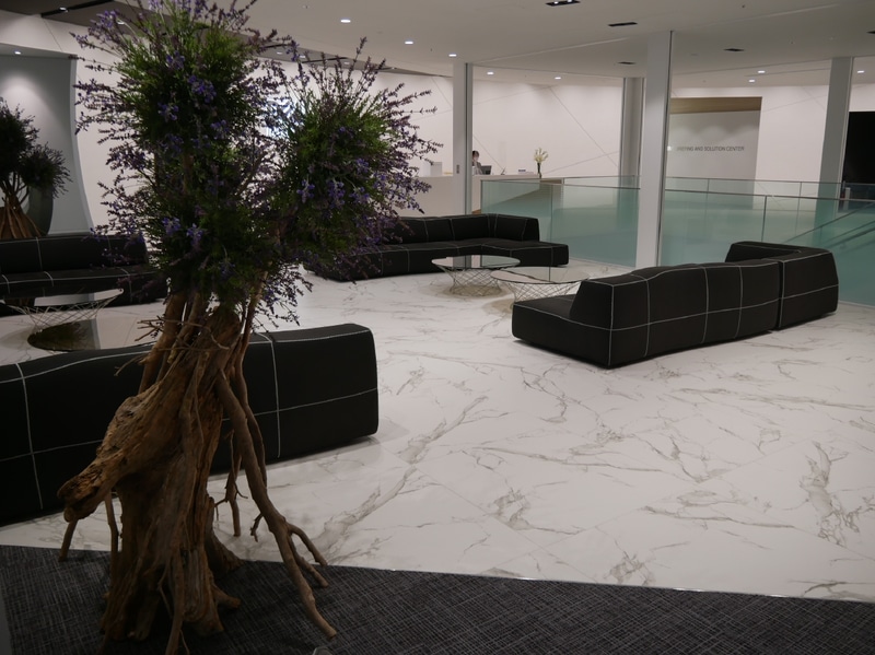 17階の待ち合いスペースの様子