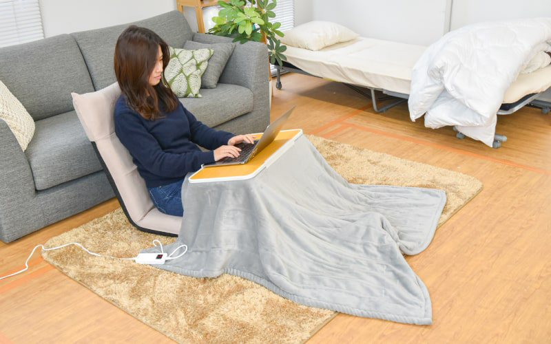 天板角度自在こたつ「こたむき」