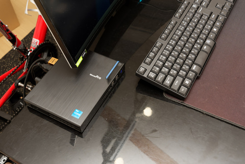 Hothotレビュー】抜群の“目立たなさ”がいい。単行本サイズの