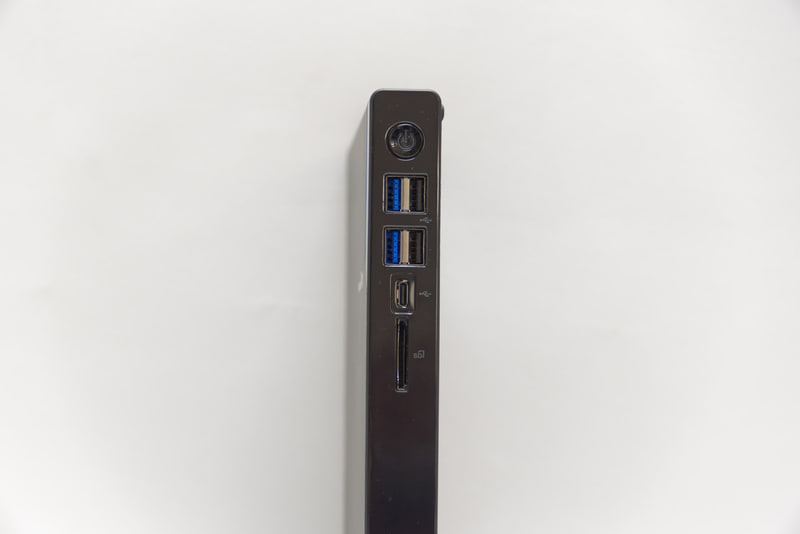 前面インターフェイス。USB Type-Cは最大10Gbps