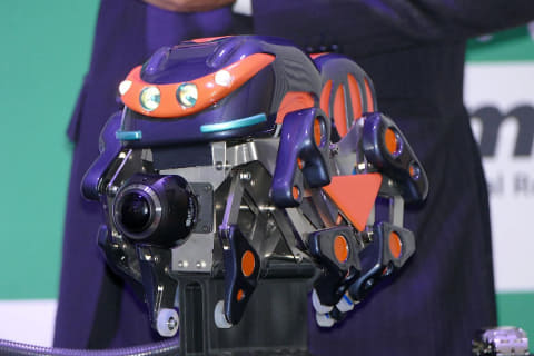 やじうまPC Watch】テムザック、クモ型ロボット「SPD1」。下水道を群れ