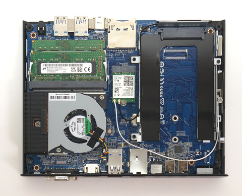 Hothotレビュー】手のひらサイズでしっかり使えるミニPC。「mouse CT6