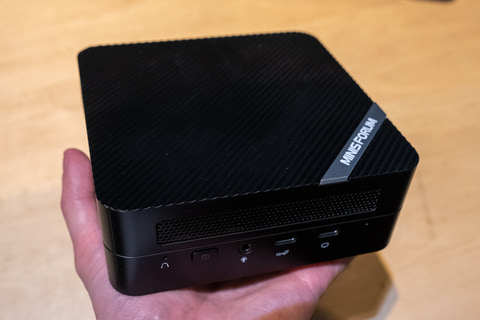 MINISFORUM、第12世代Core+RX 6600M搭載の高性能ゲーミングミニPC - PC