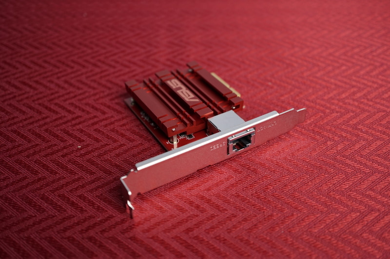 ASUSのPCI Express 10Gbps対応LANカード「XG-C100C V2」