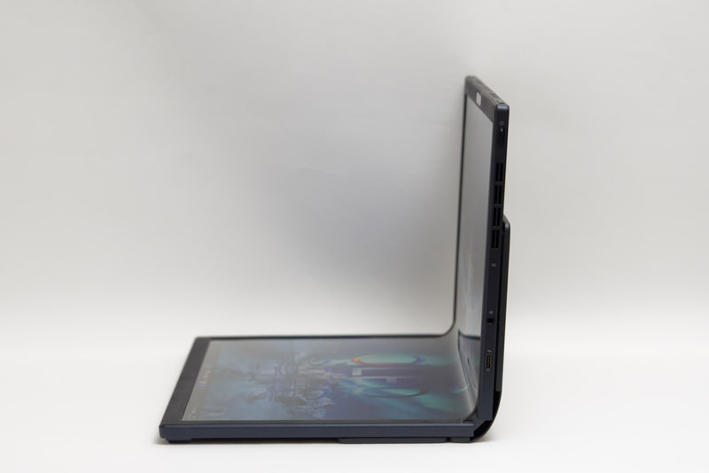 折り曲げ角度は無段階調整可