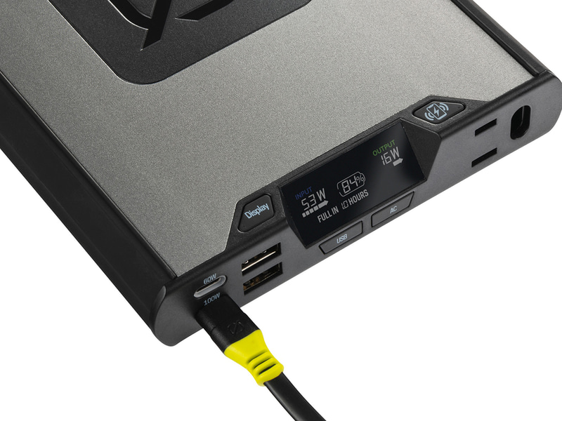 ディスプレイで入出力などの状況を確認できる