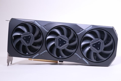 レビュー】Radeon RX 7900シリーズが編集部に到着！早速開封して写真と