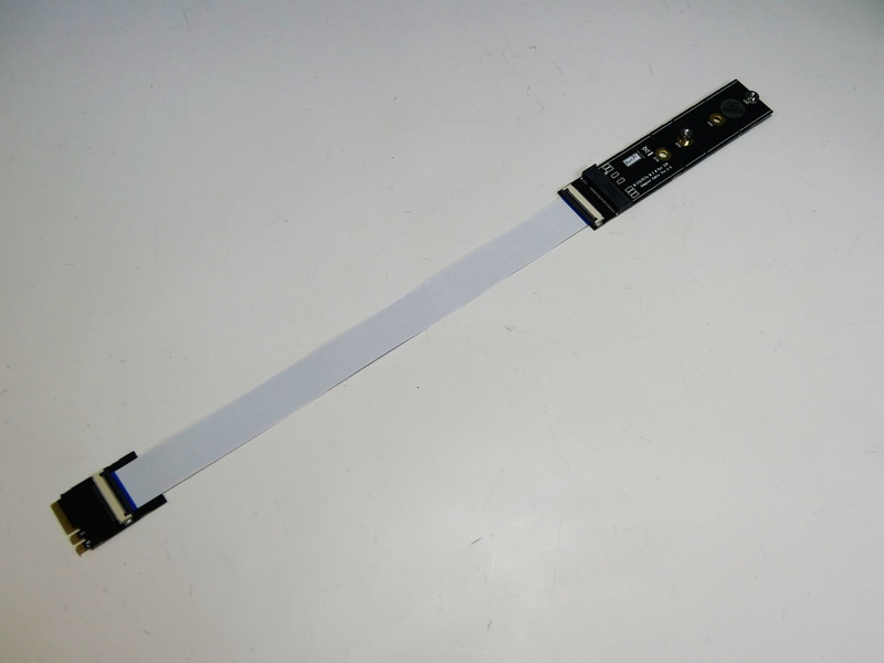 Key MをKey Aに変換するアダプタを使用