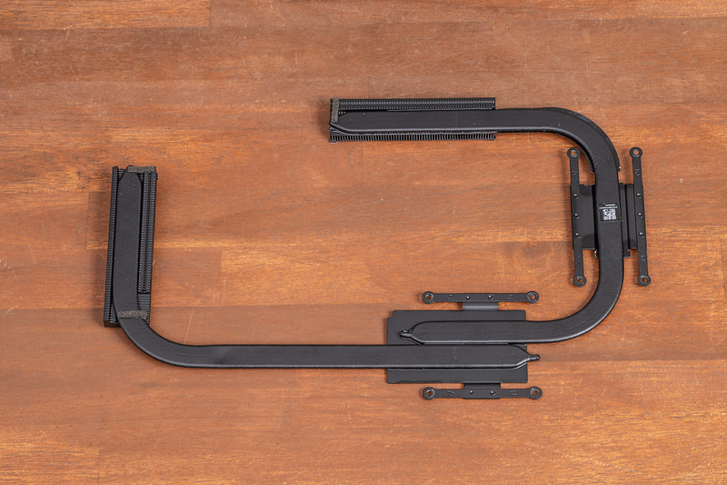 ヒートシンク+ヒートパイプを取り外したところ