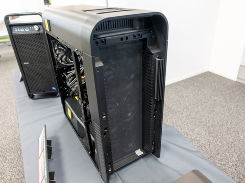 マウス、新筐体採用で大型GPUやE-ATXに対応したDAIVデスクトップPC