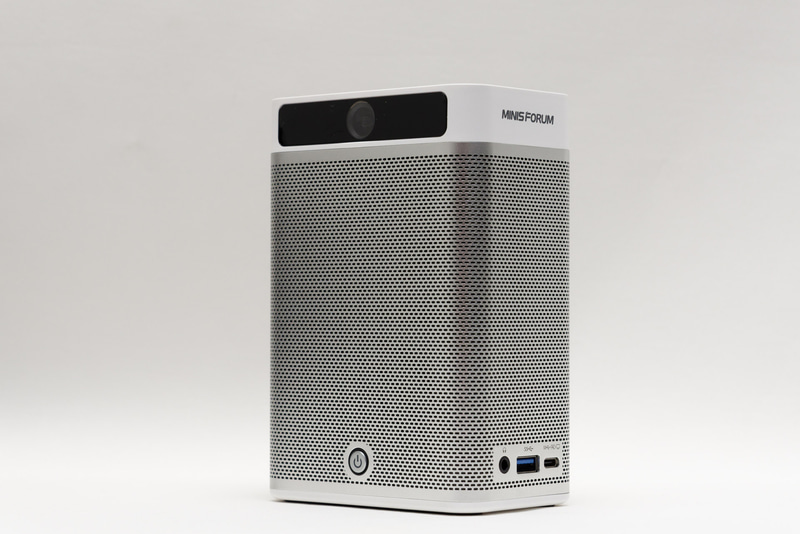 CPUにモバイル向けのRyzen 5 5600Uを搭載するMC560