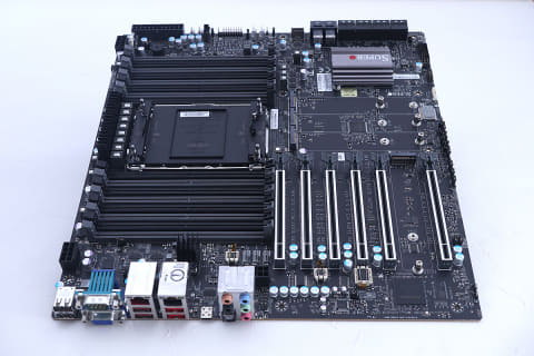 Supermicro マザーボード XEON DDR4 CPU 付き 技術的に高度なハイエンドマザーボード｜Supermicro