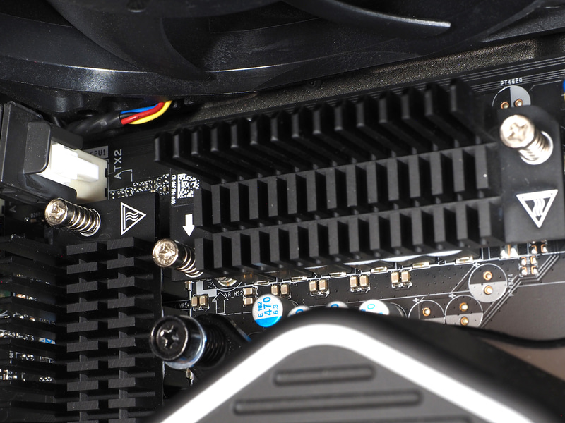 第13世代Core用のVRMは超高効率仕様の12フェーズ