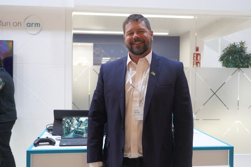 Arm 上席副社長 兼 クライアント事業部 事業部長 クリス・バギー氏