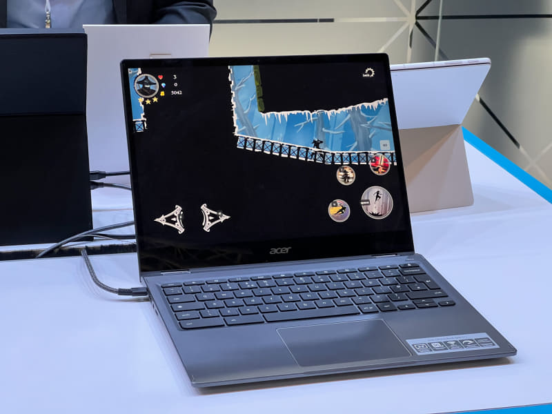 WoAではないが、AcerのChromebook。Arm CPUはChromebookでもよく利用されている