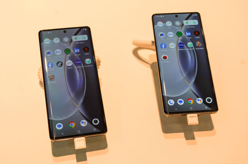 VIVO X90/X90 Pro。Dimensity 9200をいち早く搭載したフラッグシップスマートフォン。中国で販売されている