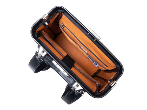 岡山デニム使用の3WAYダレスバッグ - PC Watch