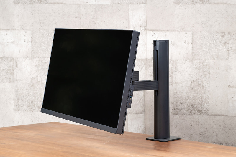 専用モニターアームのメリットとは