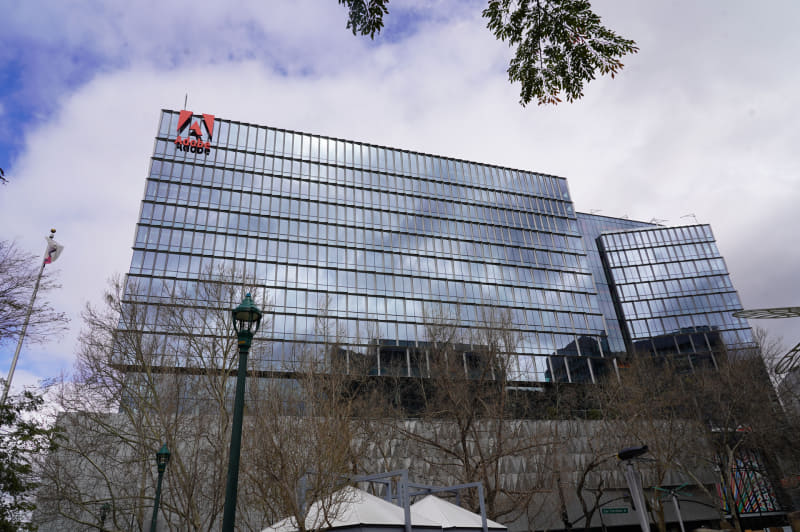 サンノゼ市のダウンタウンにあるAdobeの新本社となる「ファウンダーズタワー」