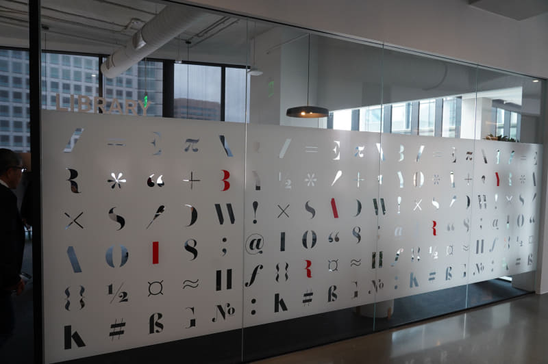 図書館という名前がついているノマドワーキングルーム